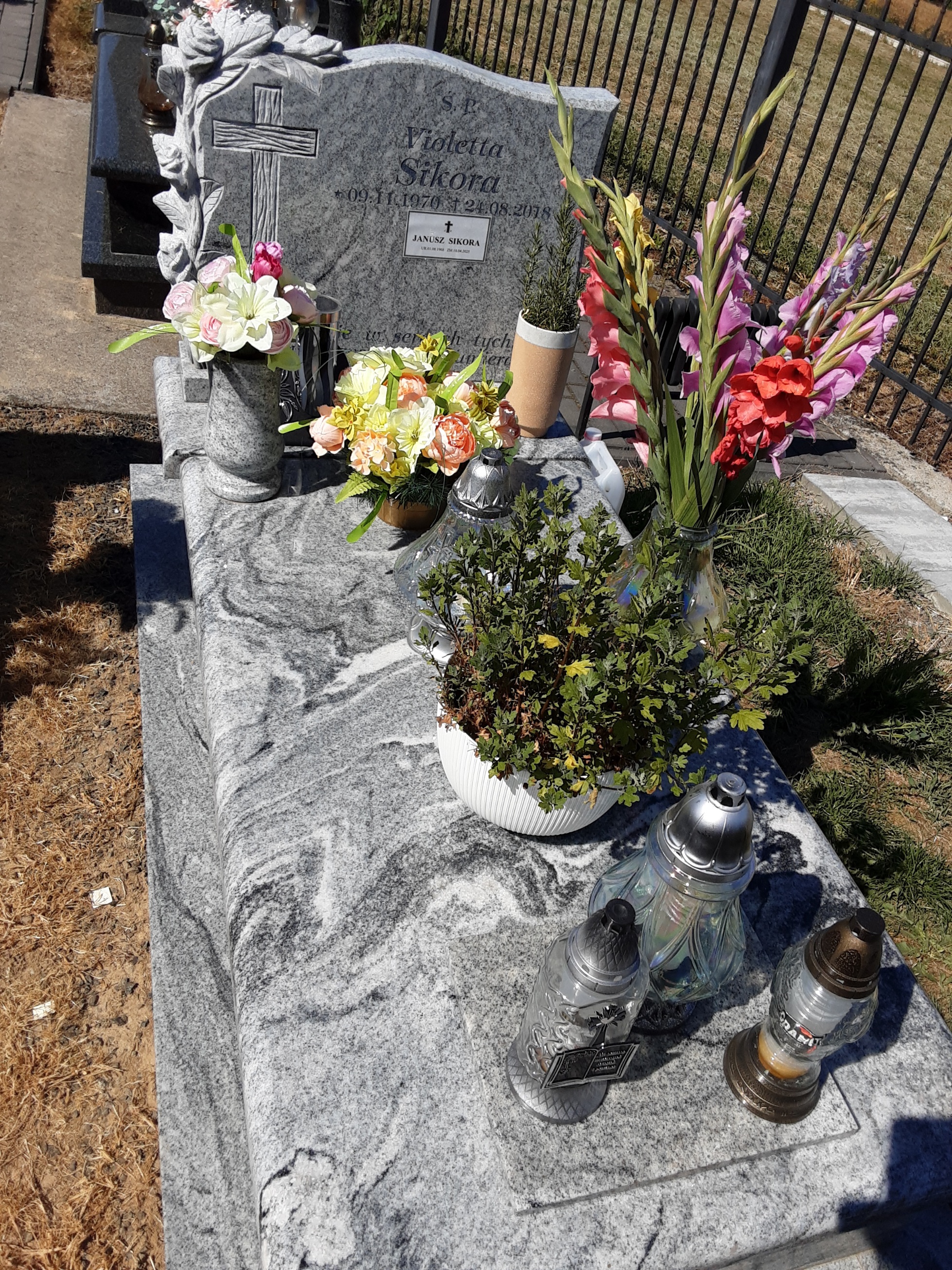 Grób Janusz Sikora